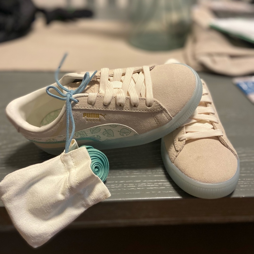 Animal Crossing x Suede Kid 'New Horizons' size 1.5